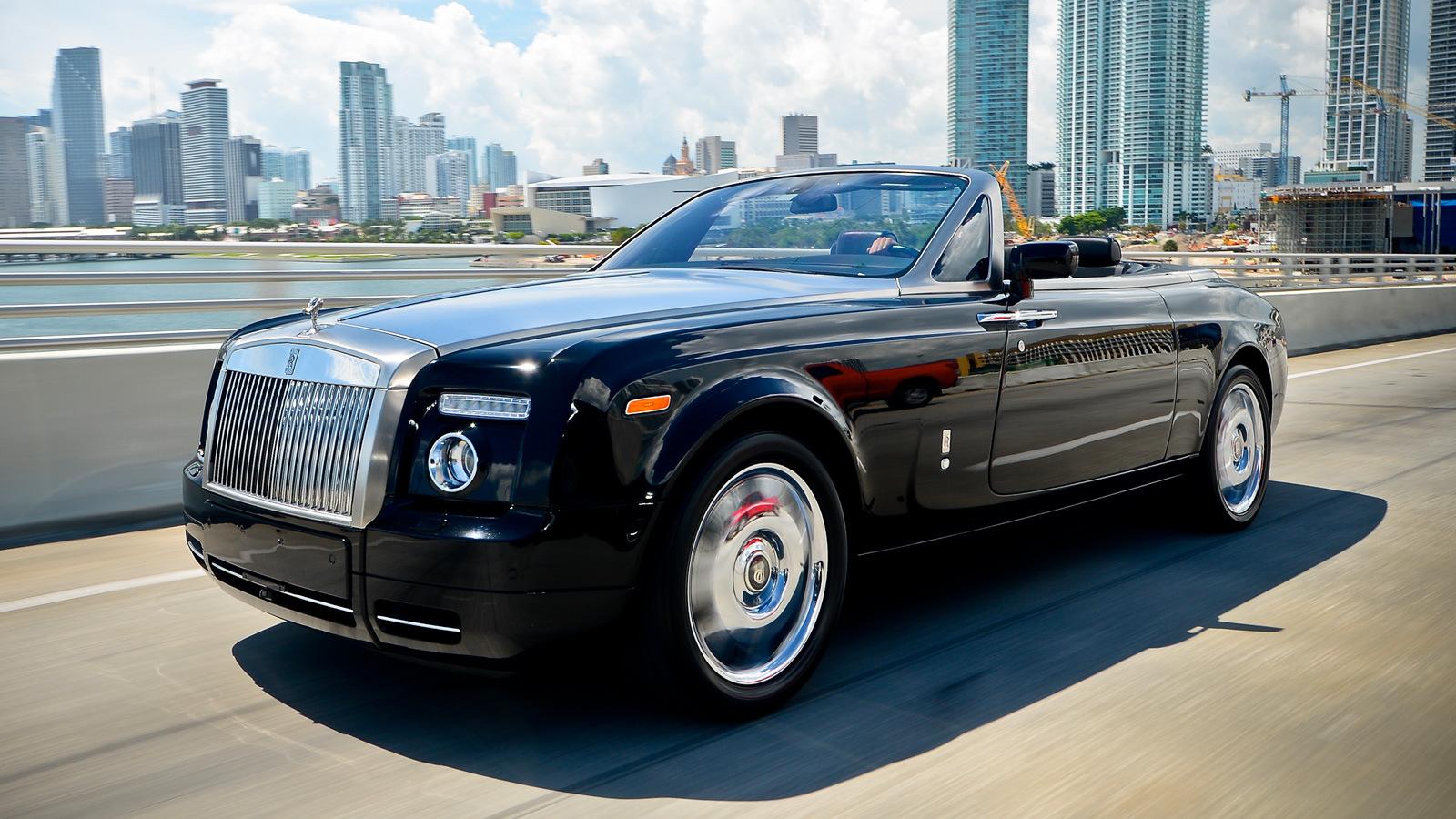 FileRollsRoyce Ghost in Miami Nightlife Tom Wolf Automotive  Photographyjpg  Wikimedia Commons