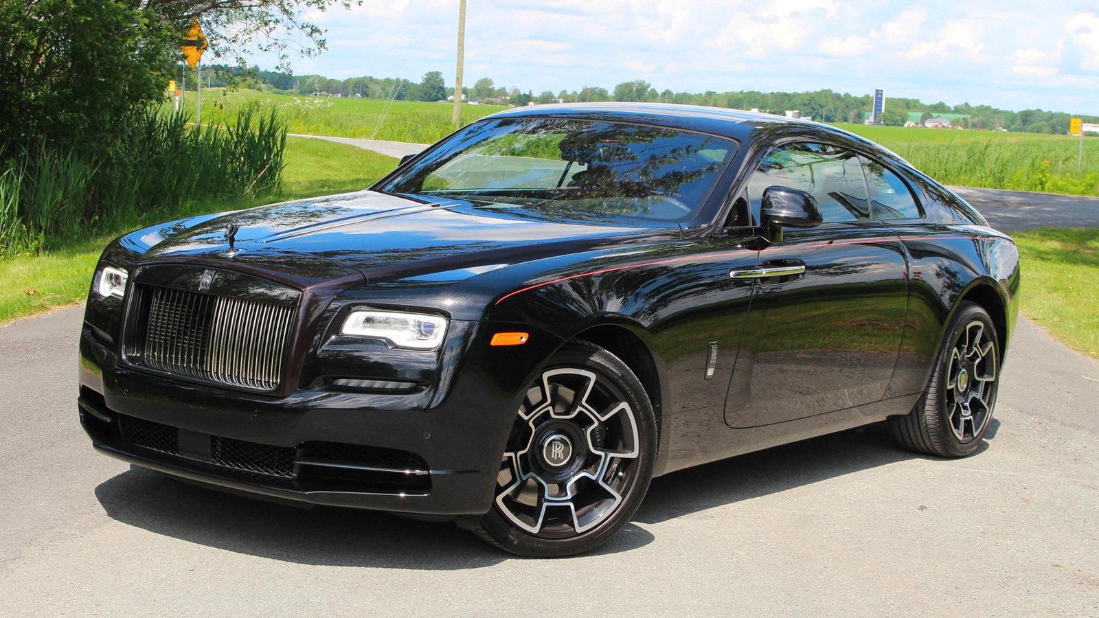 Роллс Ройс Wraith черный